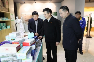 領導調研 | 平湖市委副書記、代市長周軍波一行蒞臨景興紙業(yè)調研交流